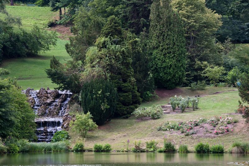 HKH_Wasserfall an der Roseninsel_Foto Arno Hensmanns_MA22096